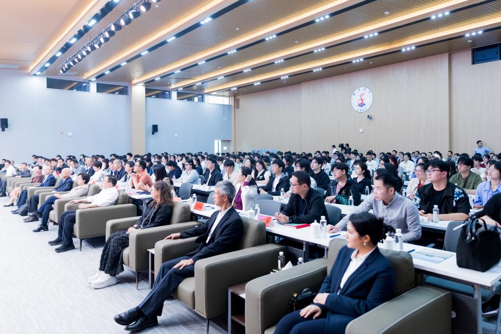 https://xww.tzc.edu.cn/__local/8/8A/16/1F919AF2DDBA38AA82DE1ACB255_0CBAFF07_1EE98.jpg